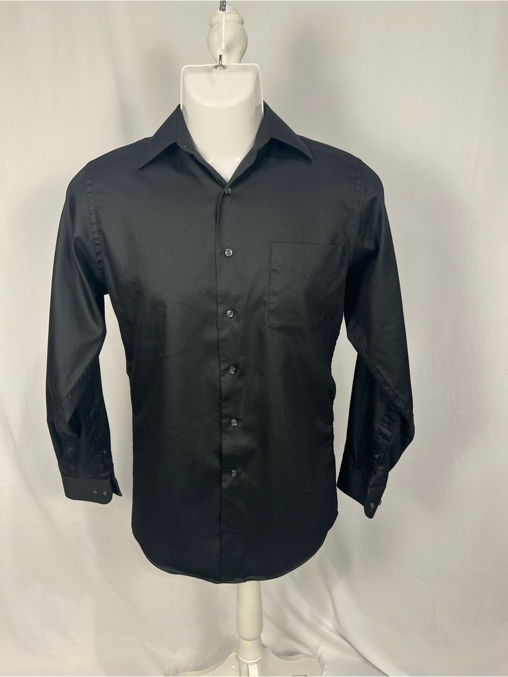 Arrow Black Long-Sleeve Dress Shirt